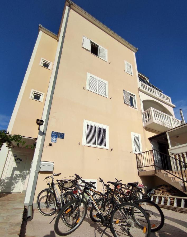 טרוגיר Apartments Barisic Hrvatskih Zrtava 404 Seget Vranjica מראה חיצוני תמונה