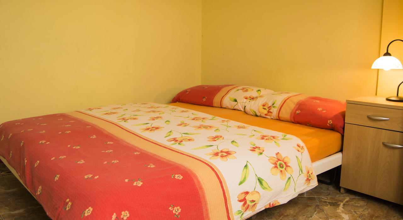 טרוגיר Apartments Barisic Hrvatskih Zrtava 404 Seget Vranjica חדר תמונה