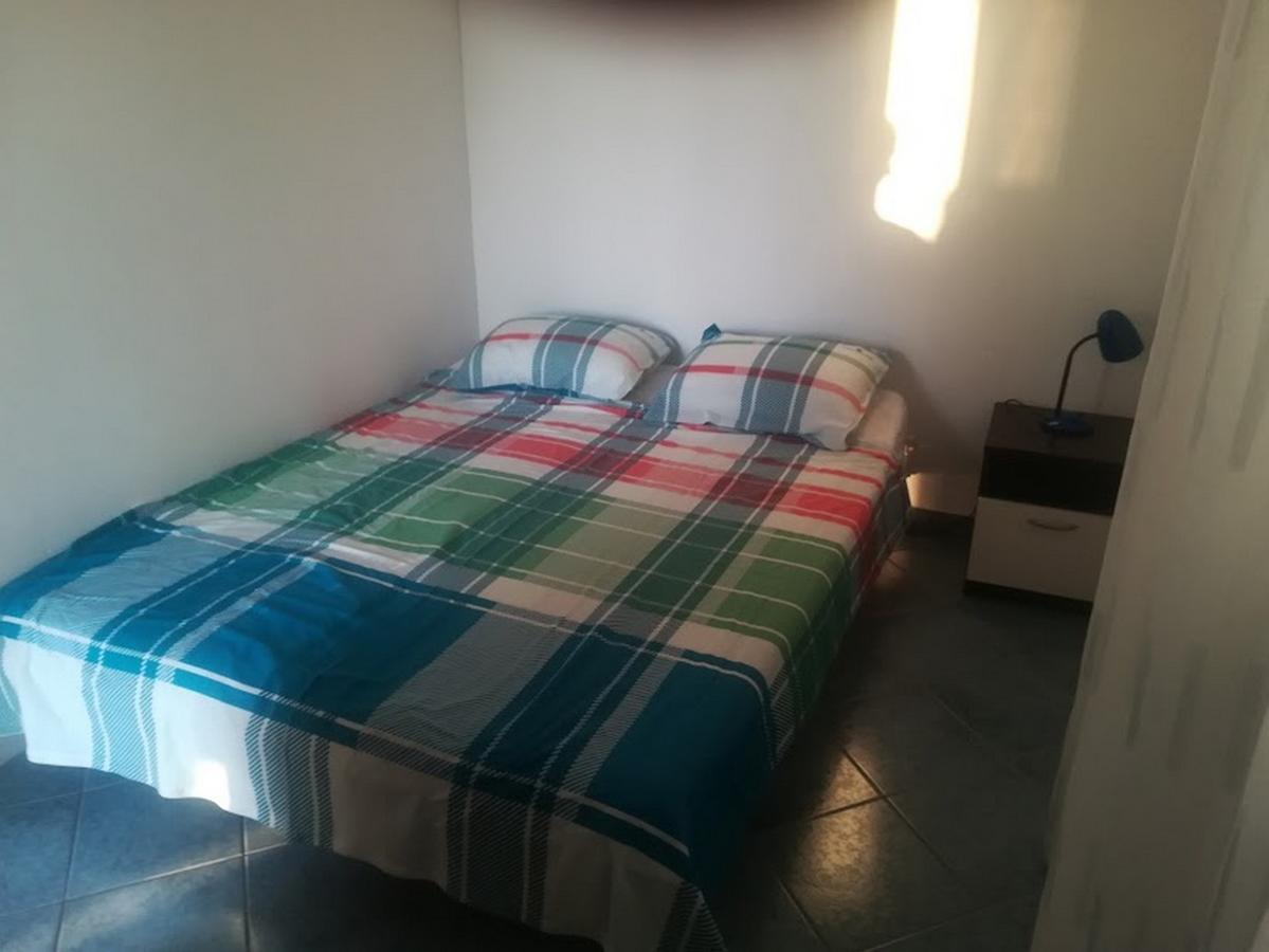 טרוגיר Apartments Barisic Hrvatskih Zrtava 404 Seget Vranjica מראה חיצוני תמונה