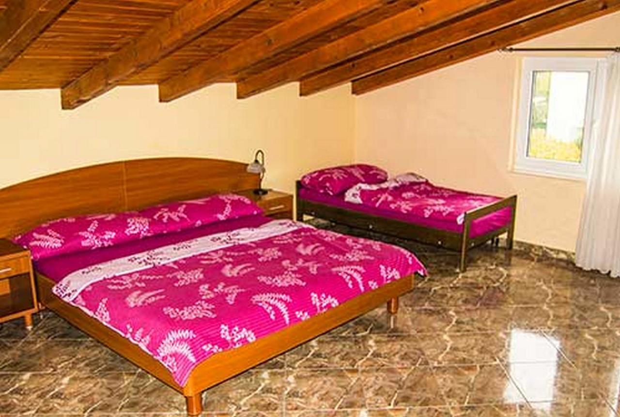 טרוגיר Apartments Barisic Hrvatskih Zrtava 404 Seget Vranjica מראה חיצוני תמונה