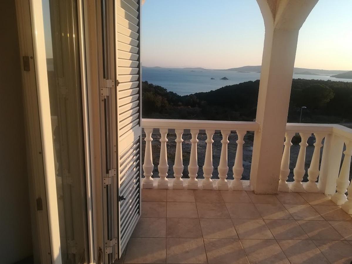 טרוגיר Apartments Barisic Hrvatskih Zrtava 404 Seget Vranjica מראה חיצוני תמונה
