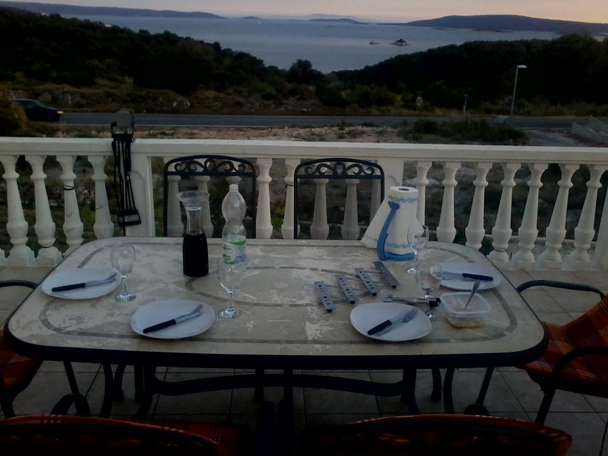 טרוגיר Apartments Barisic Hrvatskih Zrtava 404 Seget Vranjica מראה חיצוני תמונה